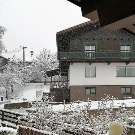 別荘 In Near Spieljochbahn