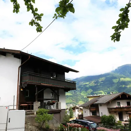 別荘 In Near Spieljochbahn フューゲン