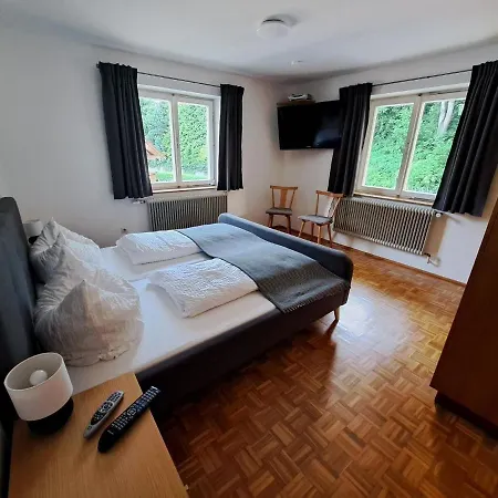 In Near Spieljochbahn * フューゲン